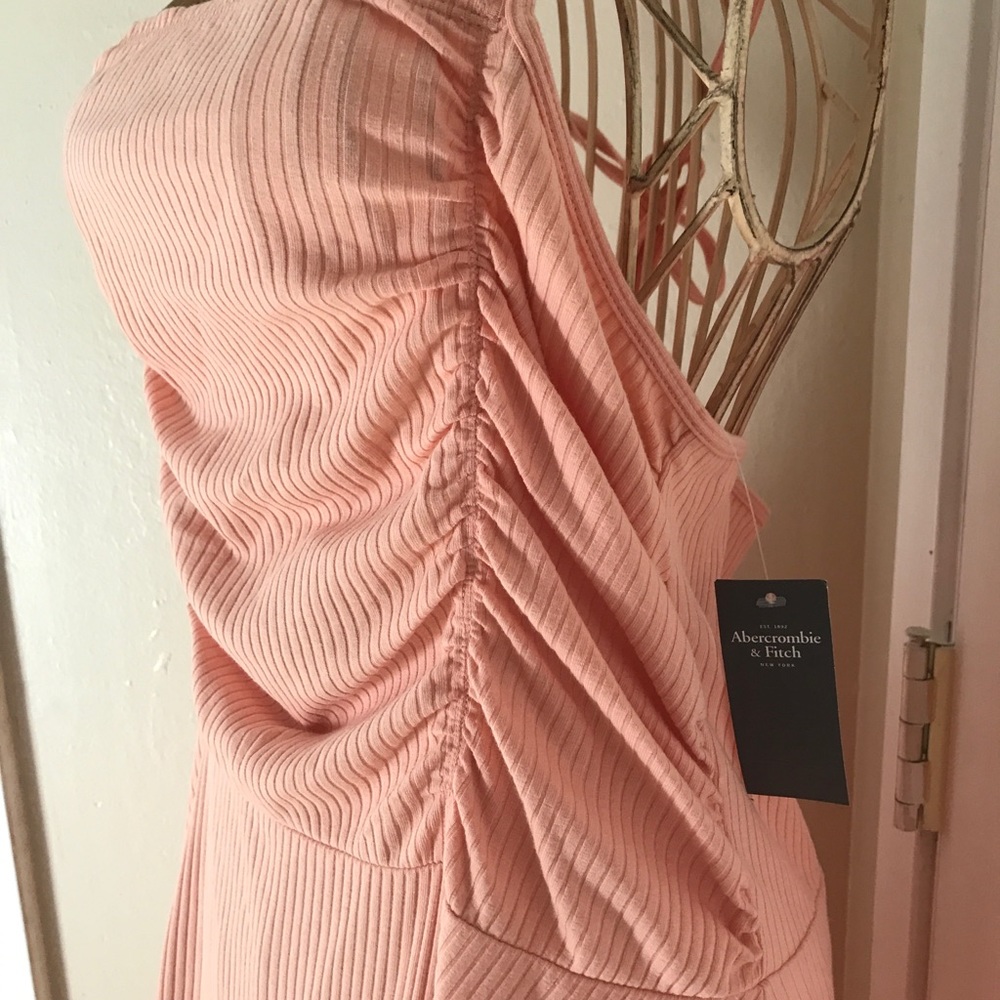 NWT Hollister Peach Summer Dress